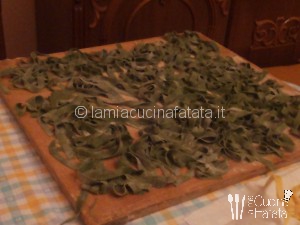 tagliatelle verdi e trecce 025